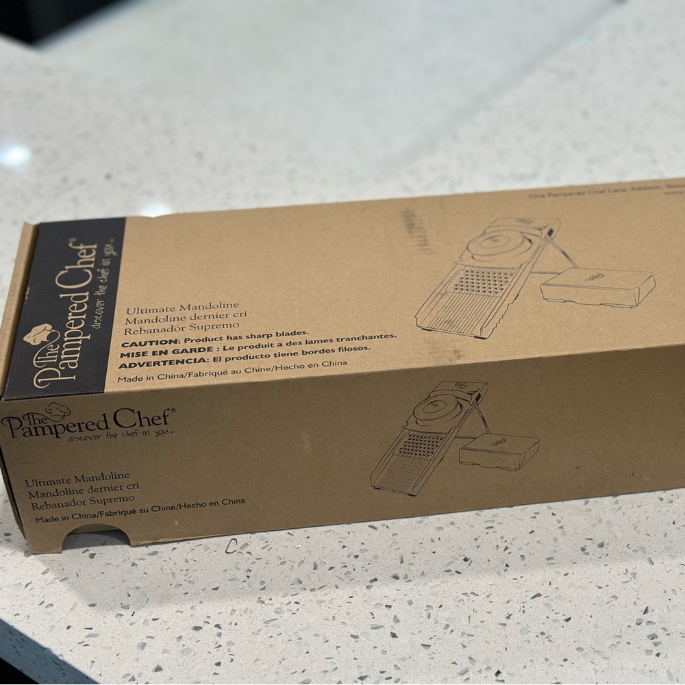 The Pampered Chef Ultimate Mandoline Slicer No1087 NEW